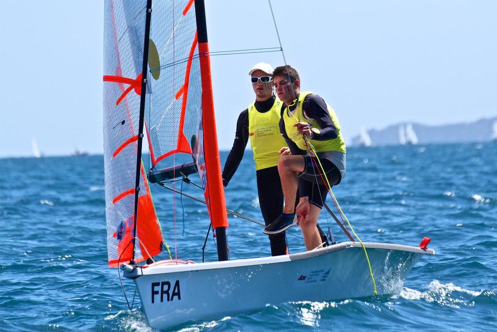 A subdued Nael and Mercier (FRA) leaders going into the final race dropped a place after placing 10th- Aon Youth Worlds 2016, Torbay, Auckland, New Zealand, Day 5, December 19, 2016 © Richard Gladwell www.photosport.co.nz